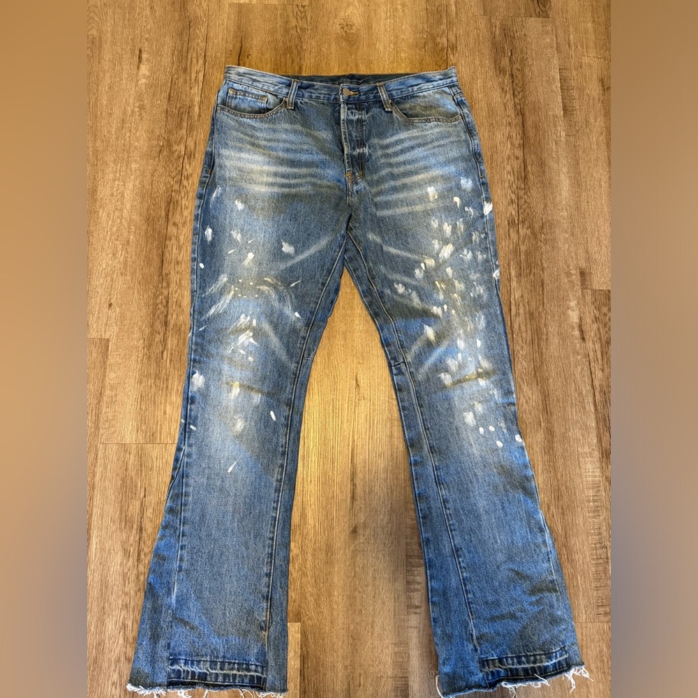 MNML Light Blue Distressed Straight Jeans
